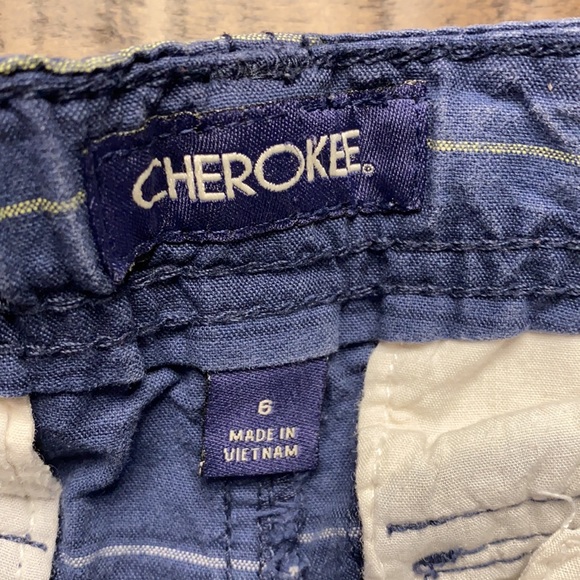 boys shorts - Picture 2 of 2